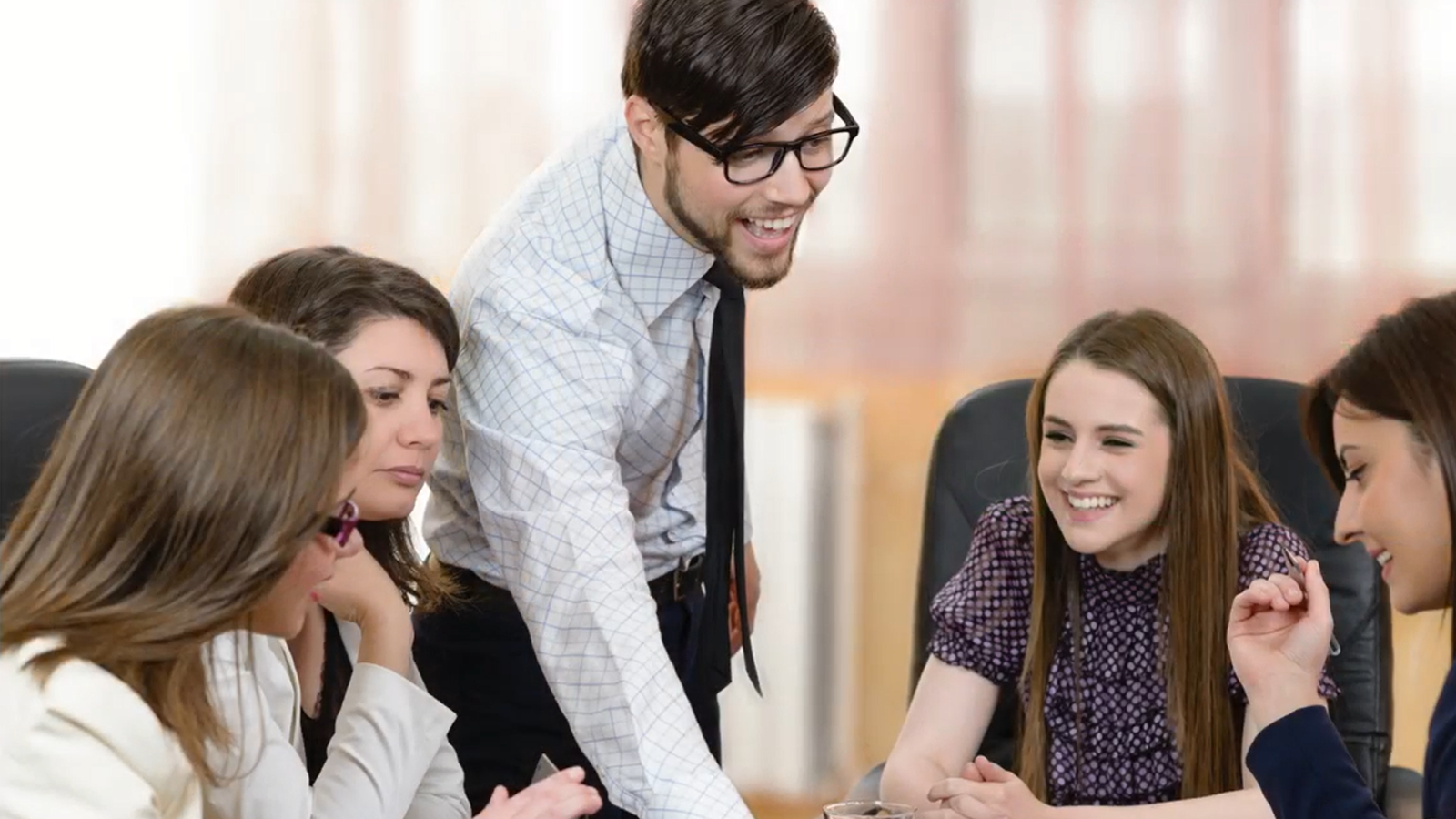 Agile Project Management: 02 - Traditional vs. Agile Project Management